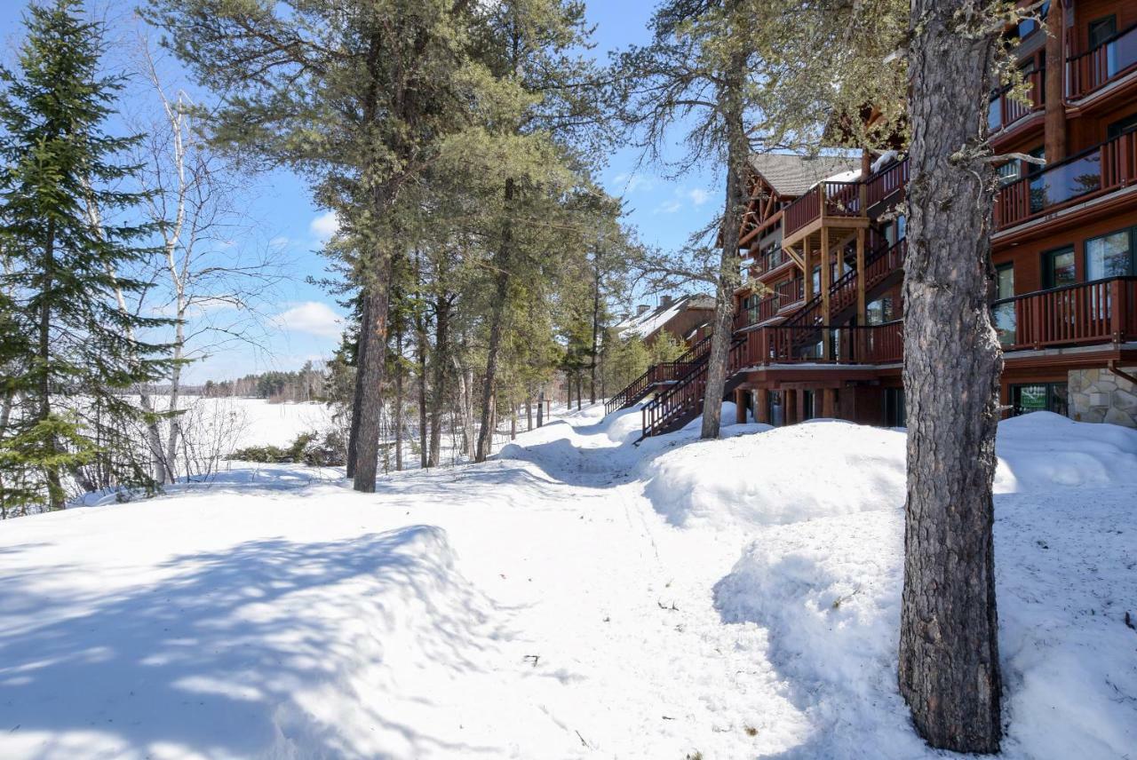 Les Condos Du Lac Taureau- Rooms & Condos Saint-Michel Eksteriør billede